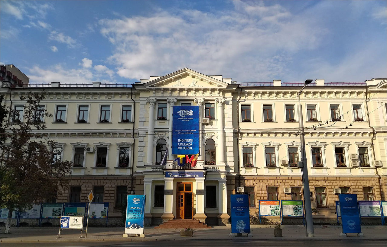 ТУМ проведет внутреннюю проверку после рейдов миграционной службы в общежитиях.