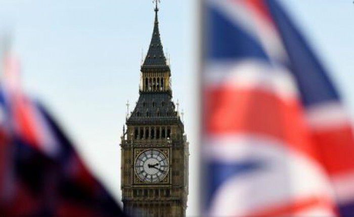 Parlamentul britanic a aprobat convocarea alegerilor anticipate. 