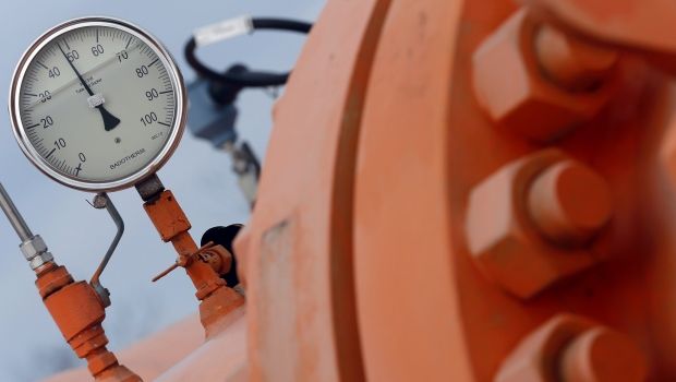 Украина должна закупить 2 млрд. кубометров газа у Газпрома для закачки в подземные хранилища.