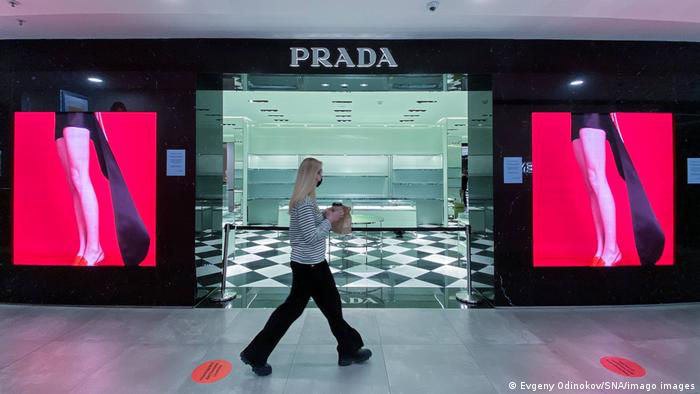 В России легализовали импорт товаров без разрешения владельцев брендов.