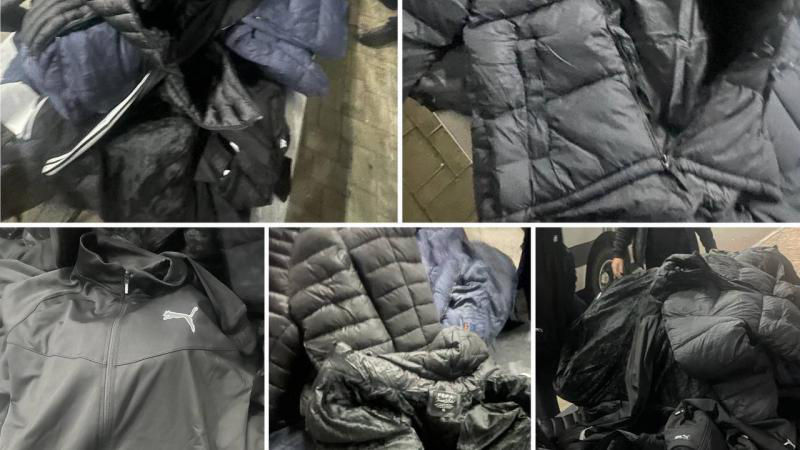На таможне изъяли партию контрабандной одежды.