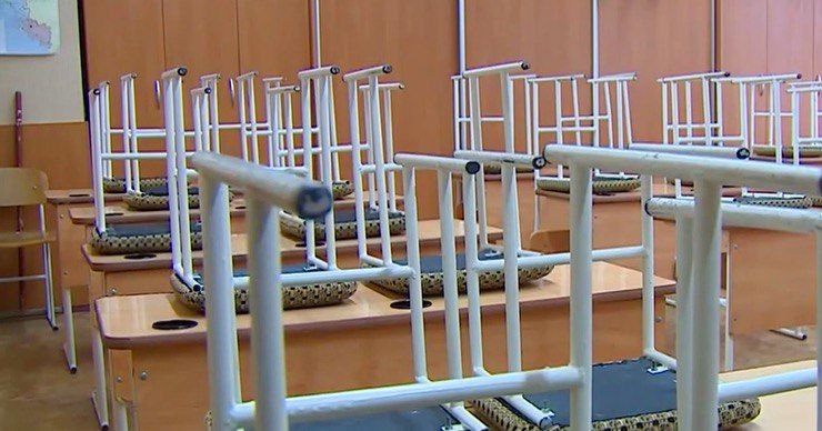 В Приднестровье закрыли на карантин несколько школьных классов и детсадовских групп. 