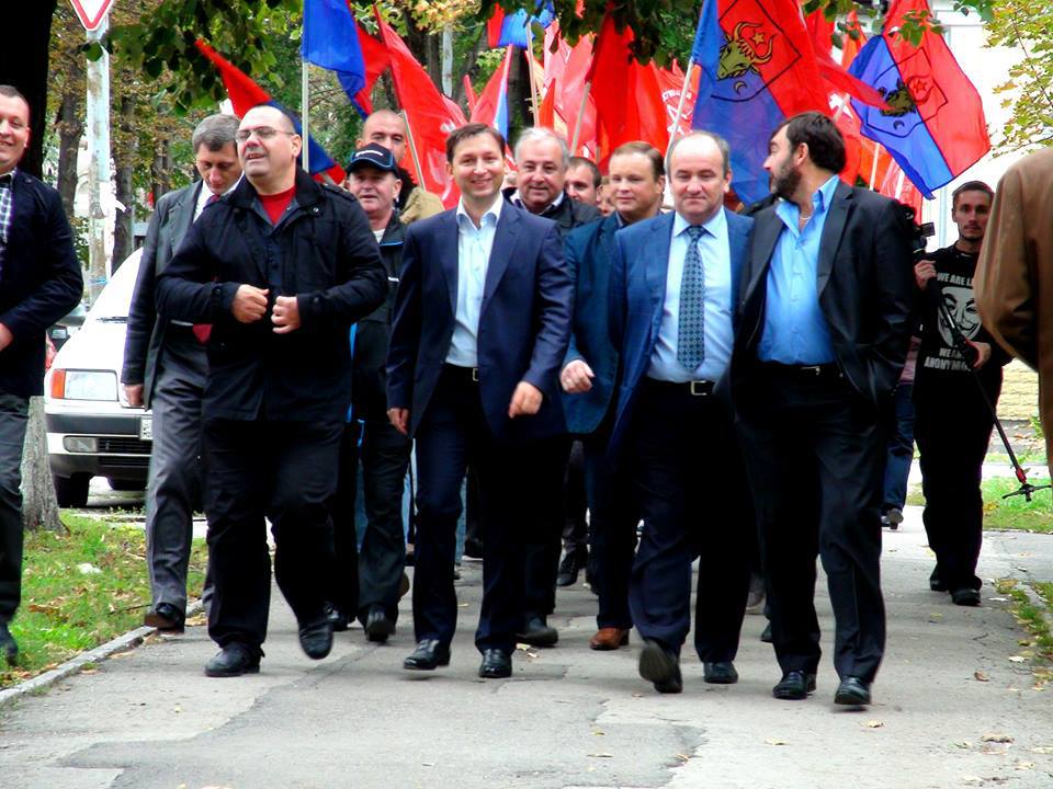 Partidul Comuniştilor a anunţat că va scoate, astăzi, din nou, oamenii în stradă.