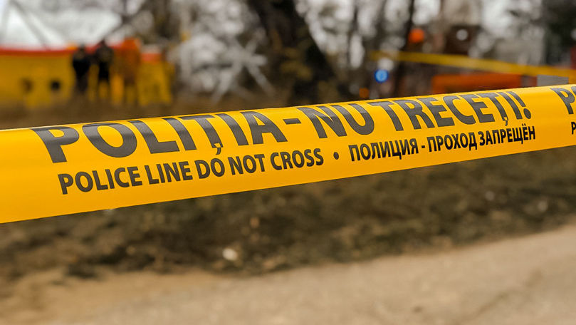 Жителя села Вадул-Рашков нашли повешенным во дворе собственного дома.