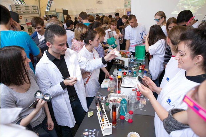 În R. Moldova se desfășoară Noaptea Cercetătorilor Europeni.