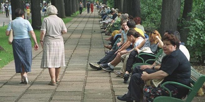 Populaţia ţării a scăzut în anul 2013, după ce în 2012 s-a menţinut la nivelul anului precedent.