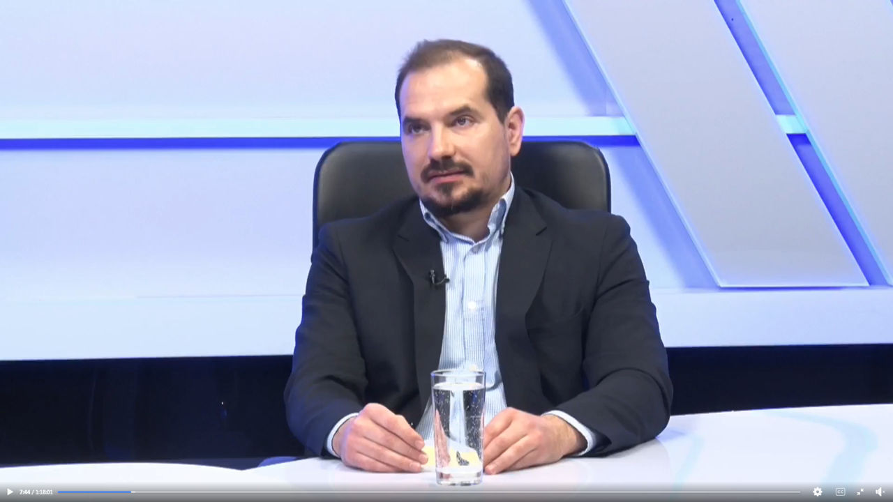 Министр труда Алексей Бузу.