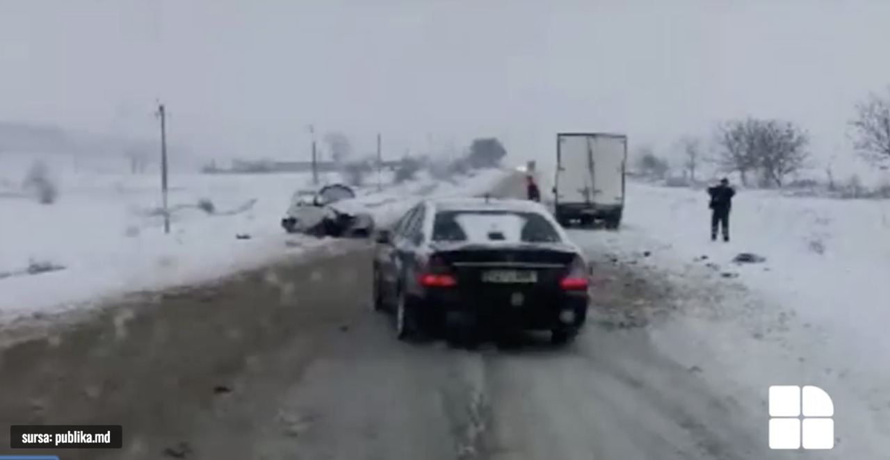 Причиной ДТП в Теленештском районе, где погибли два человека, стали летние шины.