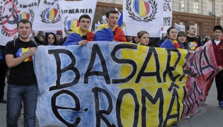  Menţionăm că, anterior, liderul social-democraţilor, Victor Şelin, a anunţat că este gata să iasă „cu arma-n mâini”