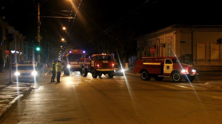 Aproape 30 de unități de tehnică specială ce aparţin Serviciului Situațiilor Excepționale (SPCSE) au fost scoase pe străzile din Chişinău.