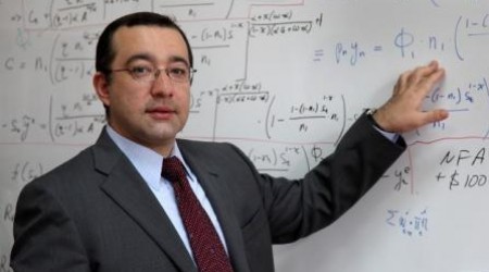 "Молдова - маленькая открытая экономика, и, в среднем, одинаково зависит от Востока и Запада". Фото: obzormd.com
