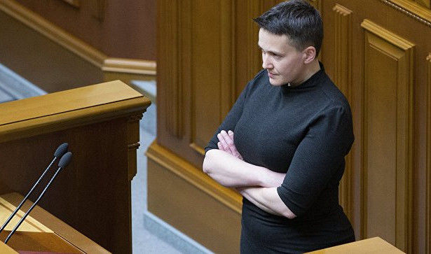 Савченко рассказала журналистам, что всю ночь в следственном изоляторе велось полное видеонаблюдение. 