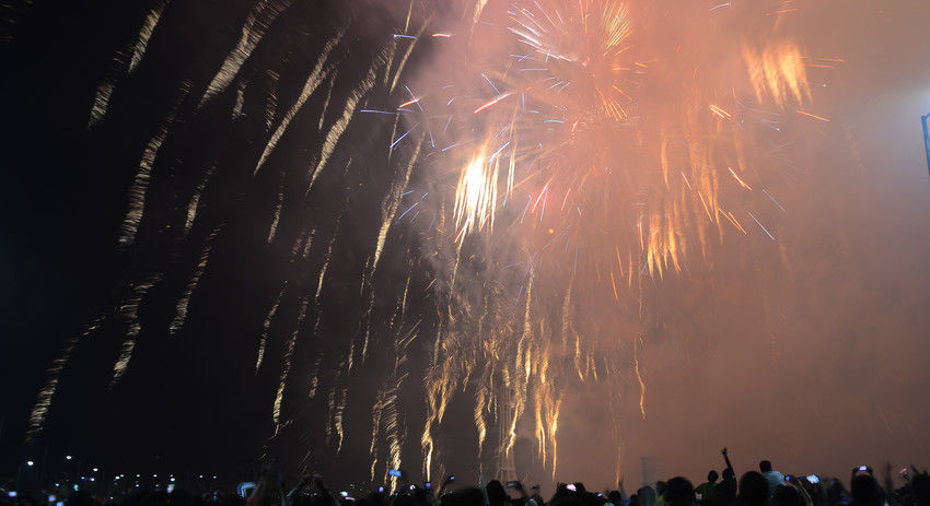 Aproape 40 de persoane au fost rănite în urma exploziei accidentale a unor artificii la un festival din Cuba.