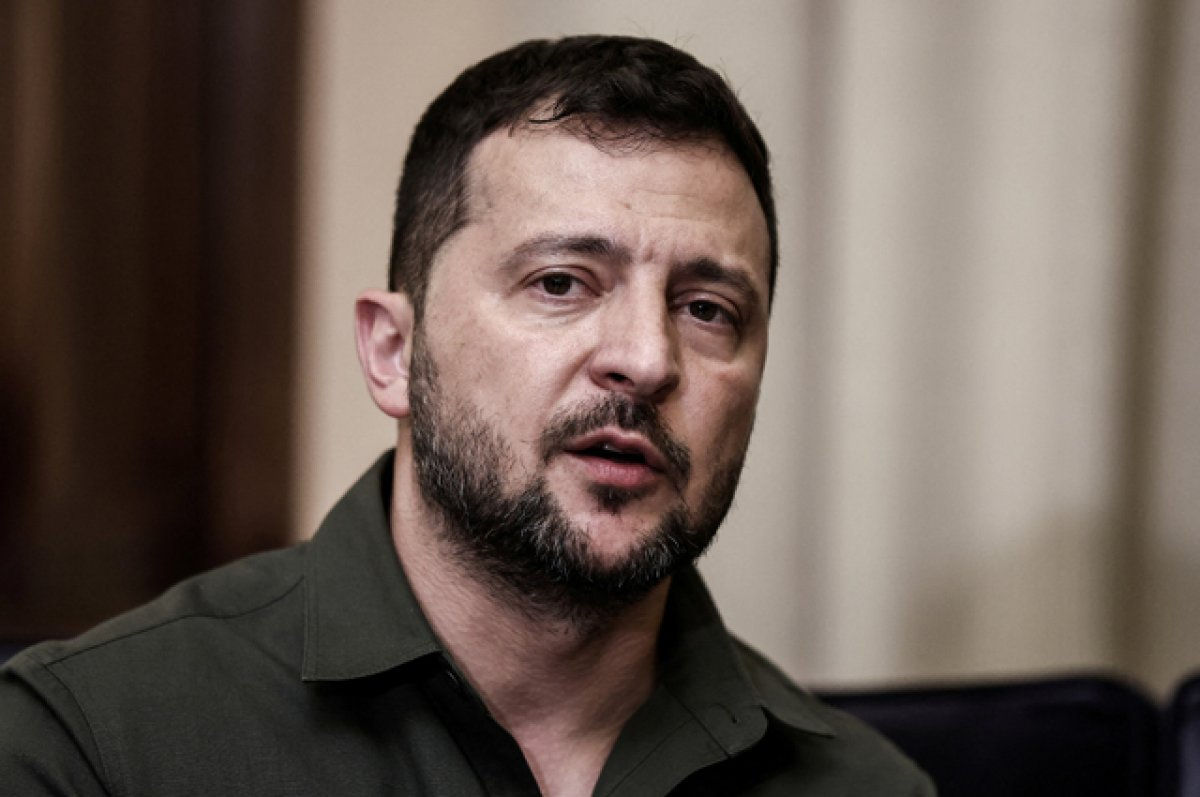 Зеленский призвал пять стран ЕС не блокировать экспорт украинского зерна.