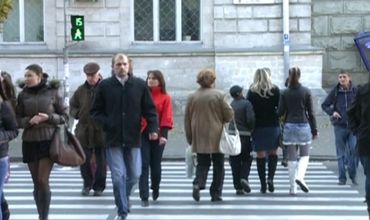 Majoritatea cetăţenilor Moldovei sunt nemulţumiţi de reforme şi de situaţia socială din ţară. 