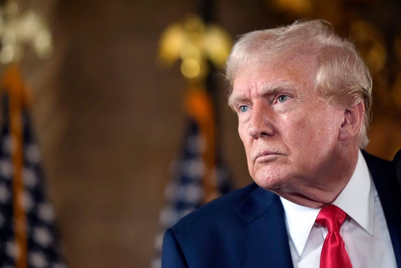 Трамп хочет отсудить у Минюста США и ФБР $115 млн по делу о секретных документах.