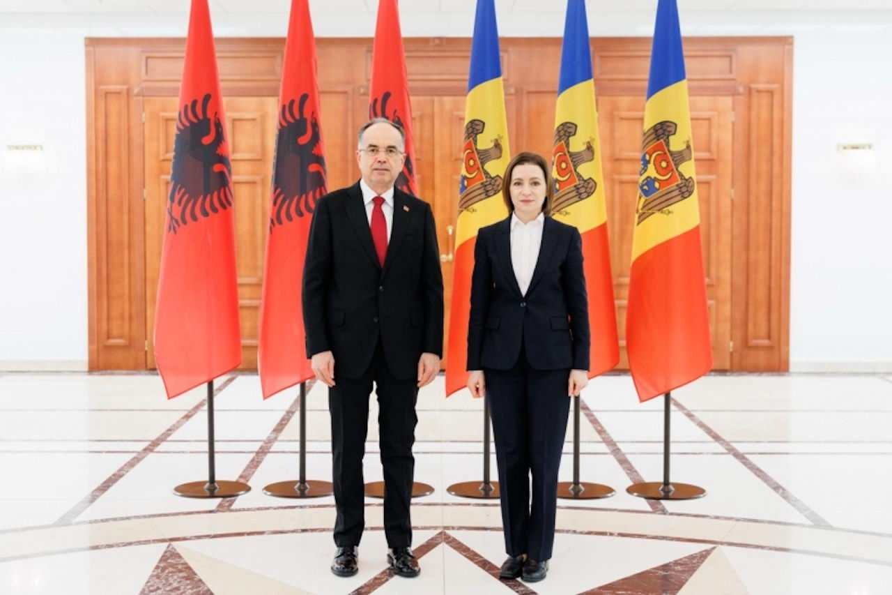 Albania îndeamnă R. Moldova să recunoască independența Kosovo.
