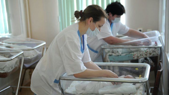 В День независимости в столичном роддоме на свет появились семь малышей.