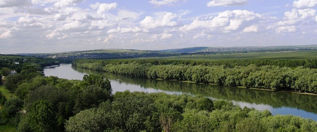Жителей Молдовы ожидает стабильная погода без осадков и до +30°С.