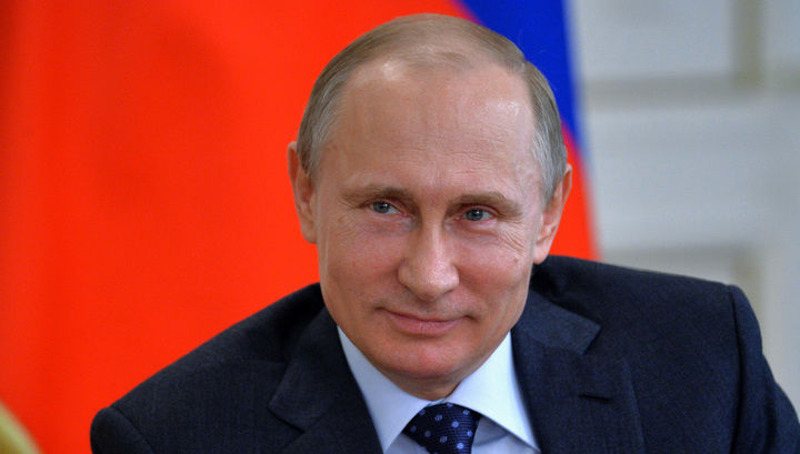 Из всех зарубежных политиков жители нашей страны доверяют именно Путину: об этом заявили 61% опрошенных.