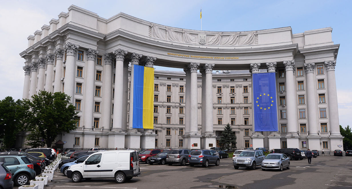 МИД Украины о приостановке работы посольств: 1001-й день войны не отличается от предыдущих.
