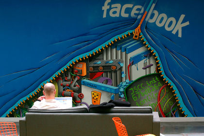 Facebook уличили в сливе данных 50 миллионов пользователей.