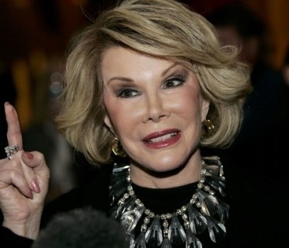 Actrita Joan Rivers a murit joi, la o saptamana dupa ce a suferit un stop cardiorespirator, dupa o operatie de rutina la gat.