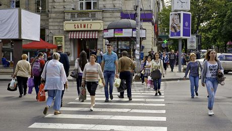 Un trai mai bun, majorarea salariilor şi pensiilor, dar şi crearea noilor locuri de muncă pentru tinerii specialişti.