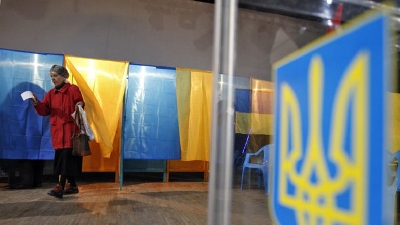 Стало известно, когда огласят результаты выборов на Украине.