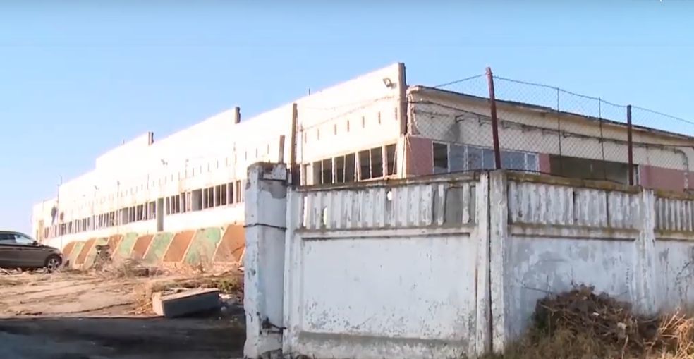 Жители села Кукоара недовольны открытием завода по упаковке удобрений. 