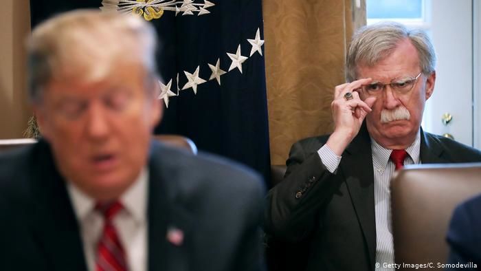 Трампа не интересует безопасность страны и ее граждан, заявил Болтон.