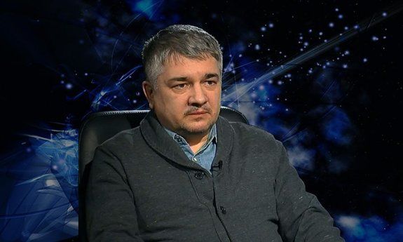 Украинский и российский политолог, дипломат, президент центра системного анализа и прогнозирования Ростислав Ищенко.