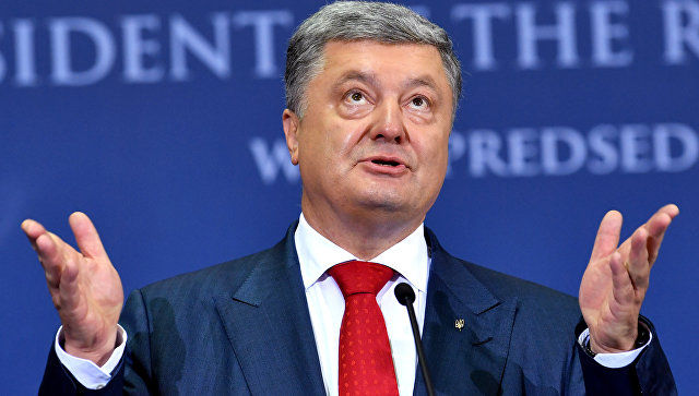 Порошенко пообещал, что украинская армия станет сильнейшей в Европе. Фото: AFP