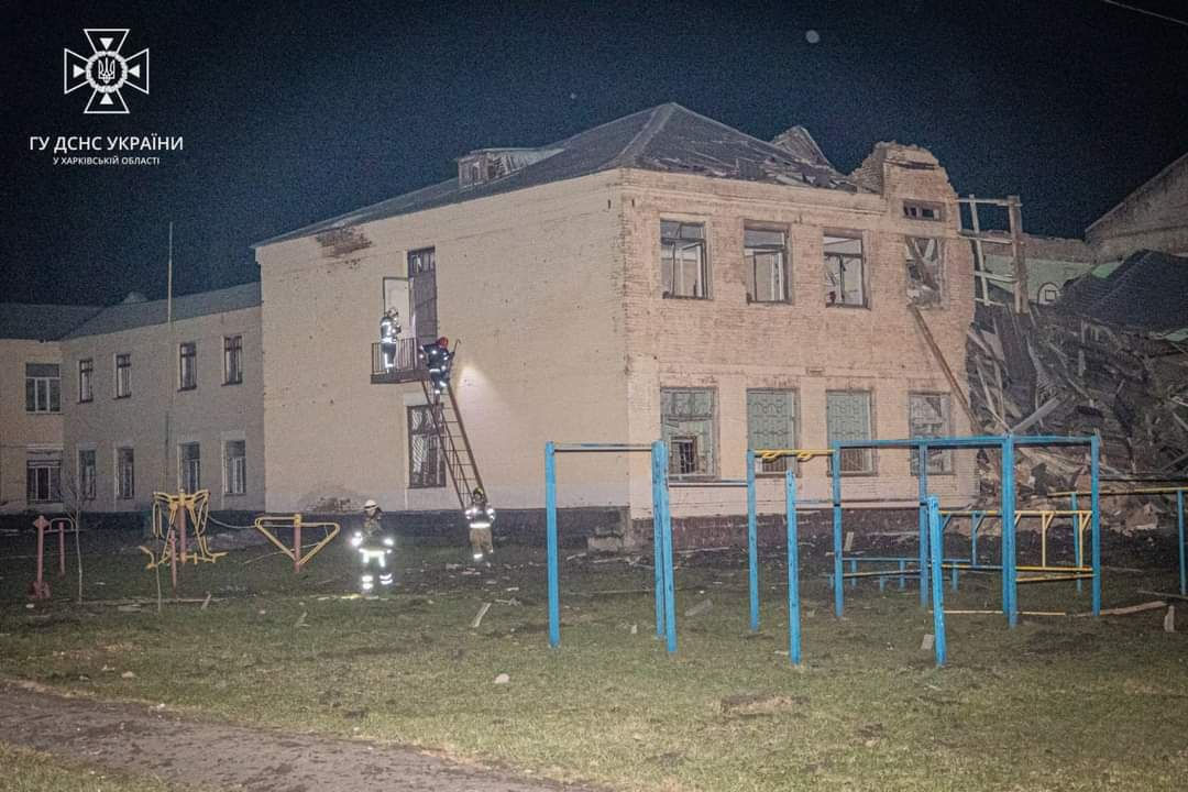 Последствия ночного удара по Харькову: разрушено учебное заведение.