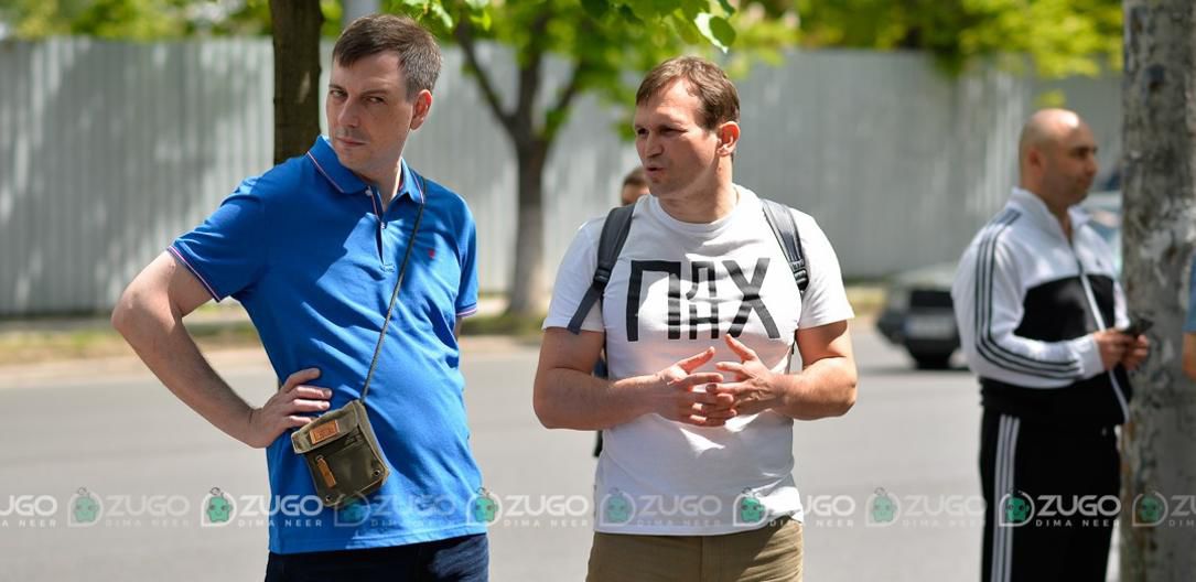 Cetățenii susțin că manifestațiile sunt organizate din frica de a nu ajunge în viitorul Parlament, întrucât au puține personalități notorii în formațiuni. Foto: zugo.md