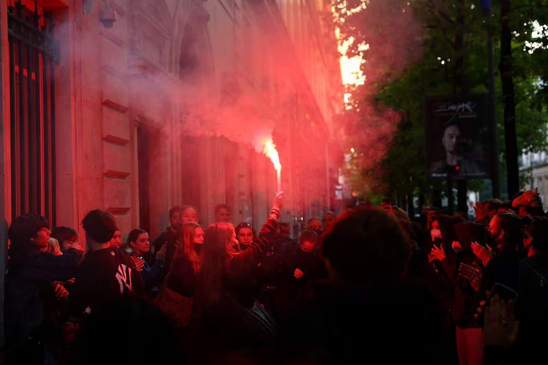 Mii de persoane au protestat în Franța împotriva reducerii cheltuielilor bugetare.
