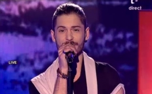 Interesant este faptul că Maţaev a intrat în finală cântând melodia „Acasă" a lui Smiley, jurat de la „Vocea Romaniei".