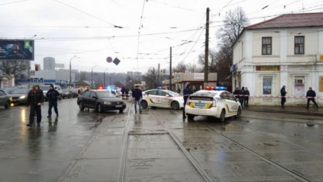 Злоумышленник заявил, что у него при себе взрывчатка.