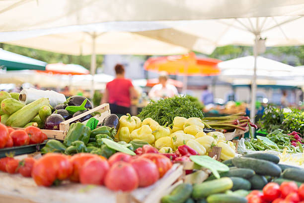 Молдавские фермеры вынуждены продавать перекупщикам свою продукцию за бесценок.