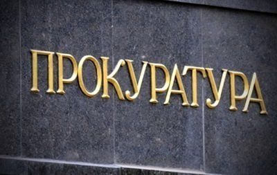 Сообщается, что основная версия следствия – самоубийство.
