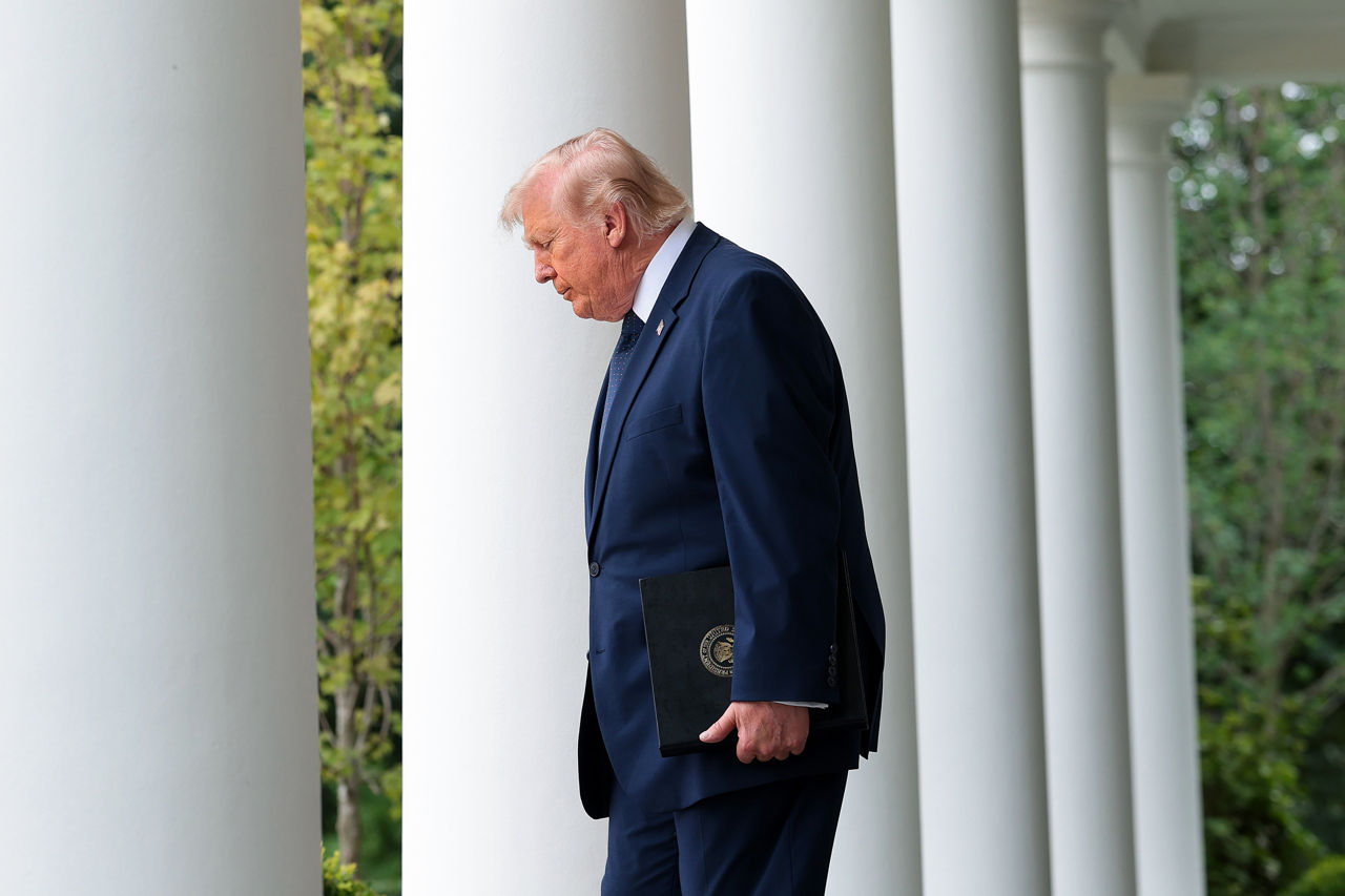 Трамп попросил Верховный суд отложить выплату $5 млн по делу об изнасиловании.