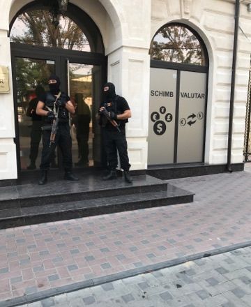 Компания не указывала в документах заключенные с клиентами сделки по недвижимости.