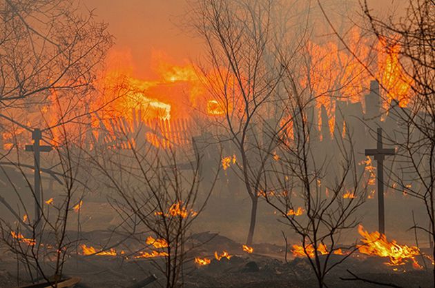 Incendiul de vegetaţie a izbucnit duminică în Republica rusă Hakasia. Foto: gandul.info