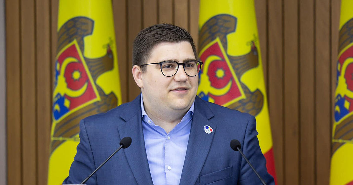 Даниел Водэ: Правительство опровергает ложь об "экономической катастрофе".