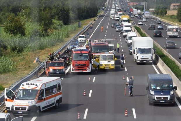 Un moldovean și soția acestuia au murit în urma unui tragic accident, produs în Italia. Foto: cronachemaceratesi.it