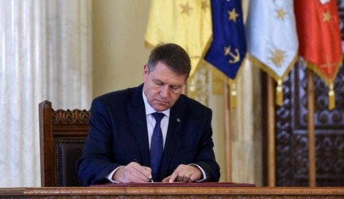 Klaus Iohannis: Vor urma zile de doliu naţional