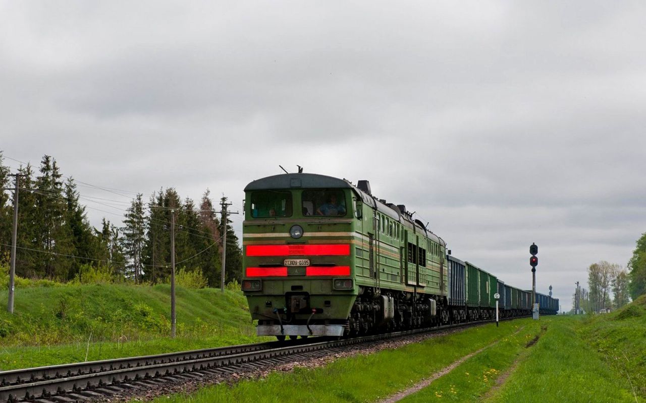 Мужчина попал под поезд на станции Бельцы-город.