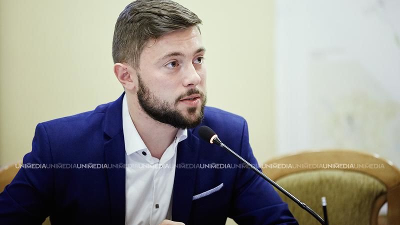 Киронда о борьбе с киосками: Экономические агенты зря стоят у наших дверей.