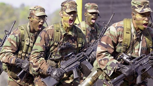 Глава генштаба армии США предложил расширить учения украинских военных.