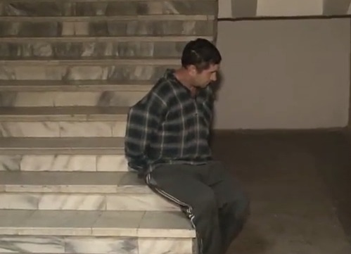 Scandal încheiat cu reţinere: Un ofițer, agresat în misiune